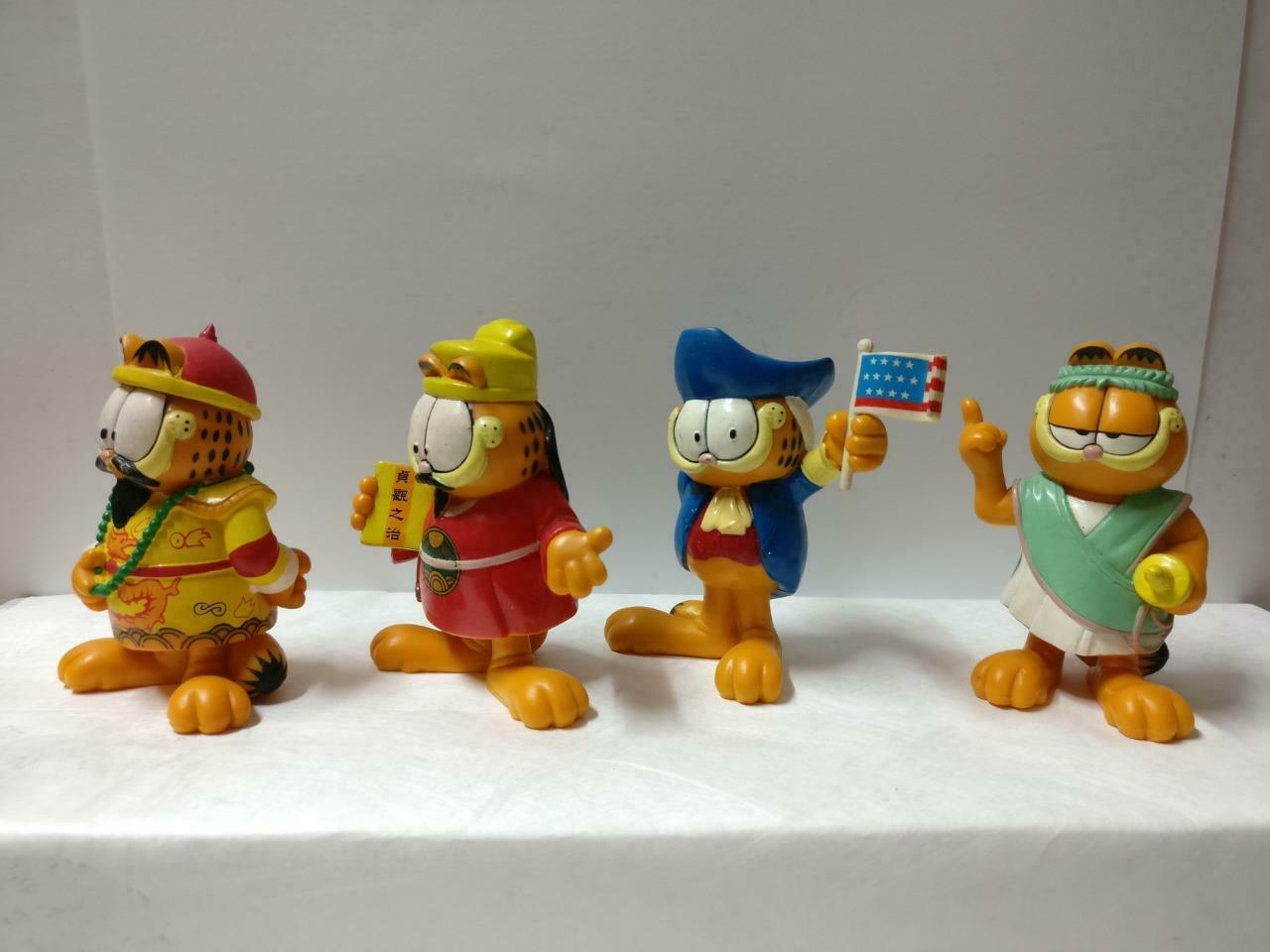 Garfield Assorted Designs Asian Chinese Wear Figure Toys x4 F/S (FTY018) *G
