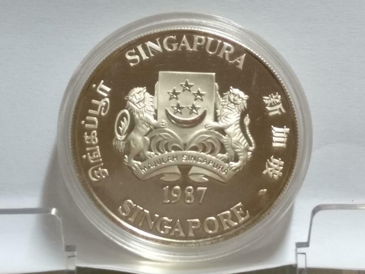 Singapore $10 Rabbit 1987 Proof Silver Coin With Box & Cert (C041b)