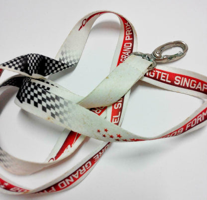 Singapore Grand Prix Lanyard F1 Formula One Car Racing 2009 Singtel F/S (F014)