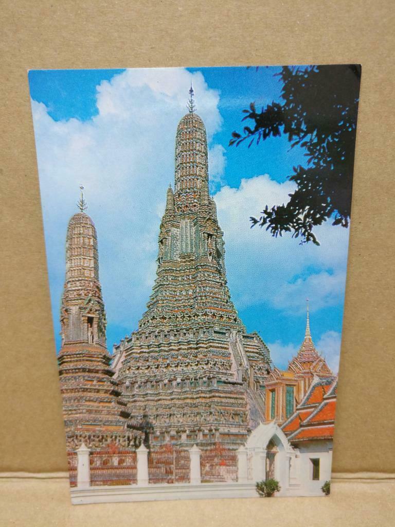 LUCKYPIGEON Wat Arun Temple Of Dawn Bangkok Thailand Postcard (C1849)