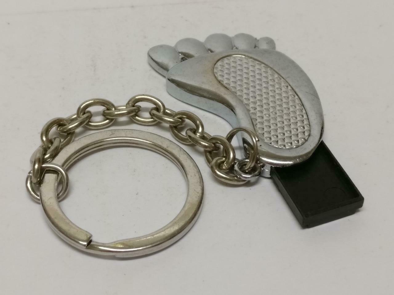 LP888 Vintage Mini Foot Footprint Silver Tone Metal Case Keychain Keyring F/S (B724)