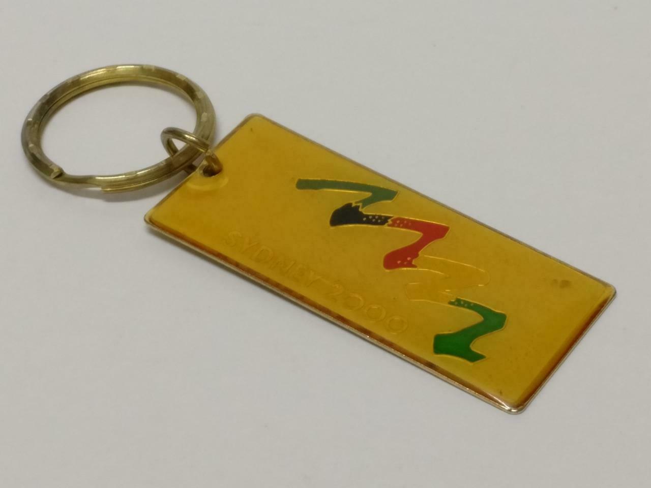 Vintage Australia Sydney 2000 Olympics Gold Tone Metal Keychain Keyring F/S B745