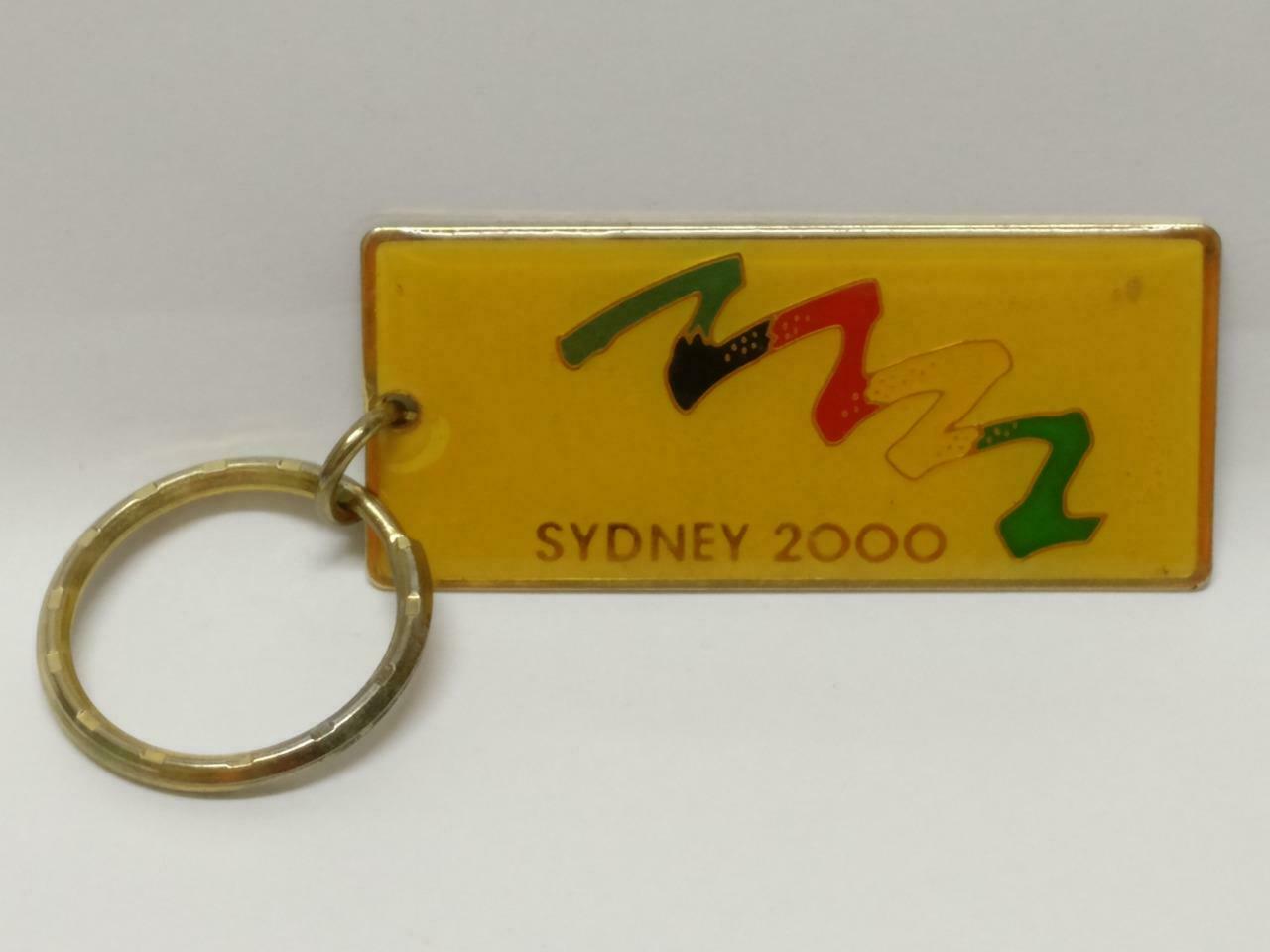 Vintage Australia Sydney 2000 Olympics Gold Tone Metal Keychain Keyring F/S B745