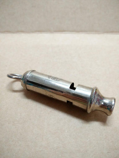LP888 Vintage Rare Hong Kong Dragon Whistle (B563)