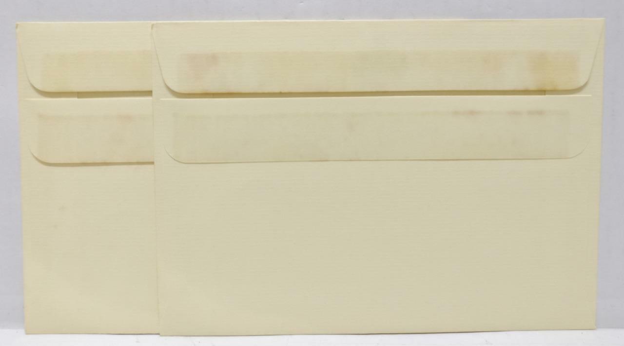 Singapore Airlines Business Class Note Memo Pad Writing Set & 2 Postcard (C2268)
