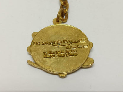 LP888 Rare Vintage Le Grand Palace Gold Tone Metal Souvenir Keychain Keyring F/S B678