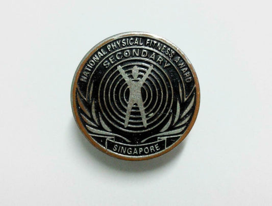 Rare Singapore National Physical Fitness Award Secondary Pin Badge (B314)