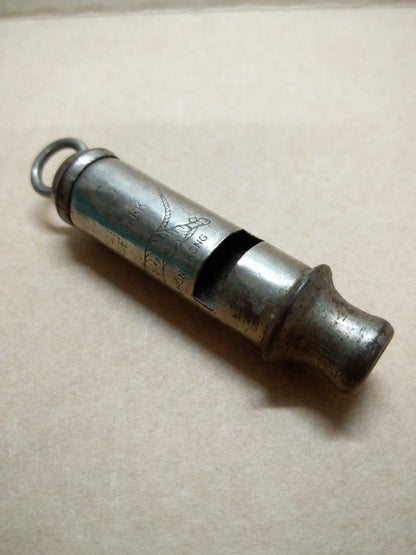 Vintage Rare Hong Kong Tiger Whistle (B571)