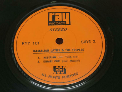 Mega Rare Singapore Malay Teen Girls Kamaliah Latiff & The Teepees EP 7" EP367