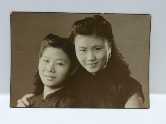 1946 Vintage Chinese Lady Same Long Hairstyle & Outfits Studio B&W Photo (P544)