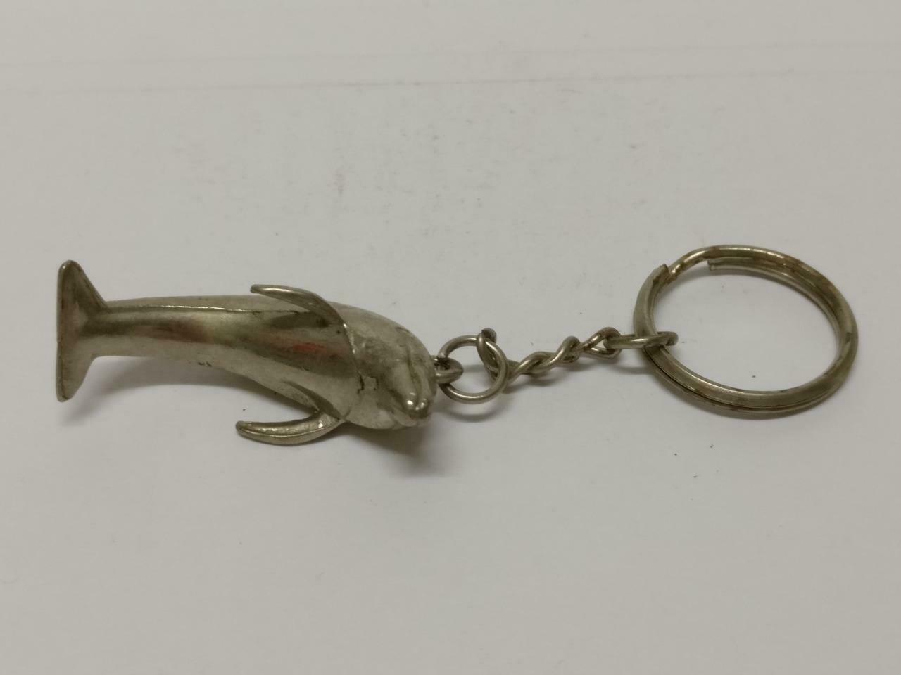 LP888 Rare Vintage Cute Dolphin Metal Silver Tone Souvenir Keychain Keyring F/S B688