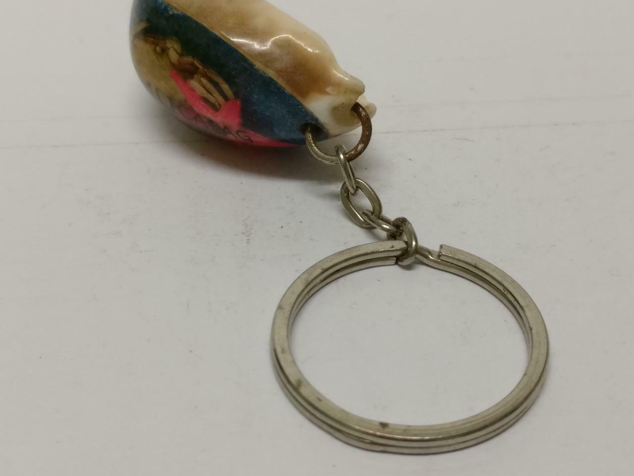 LP888 Rare Vintage Philippines Balicasag Seashell Art Crab Keychain Keyring F/S (B675)
