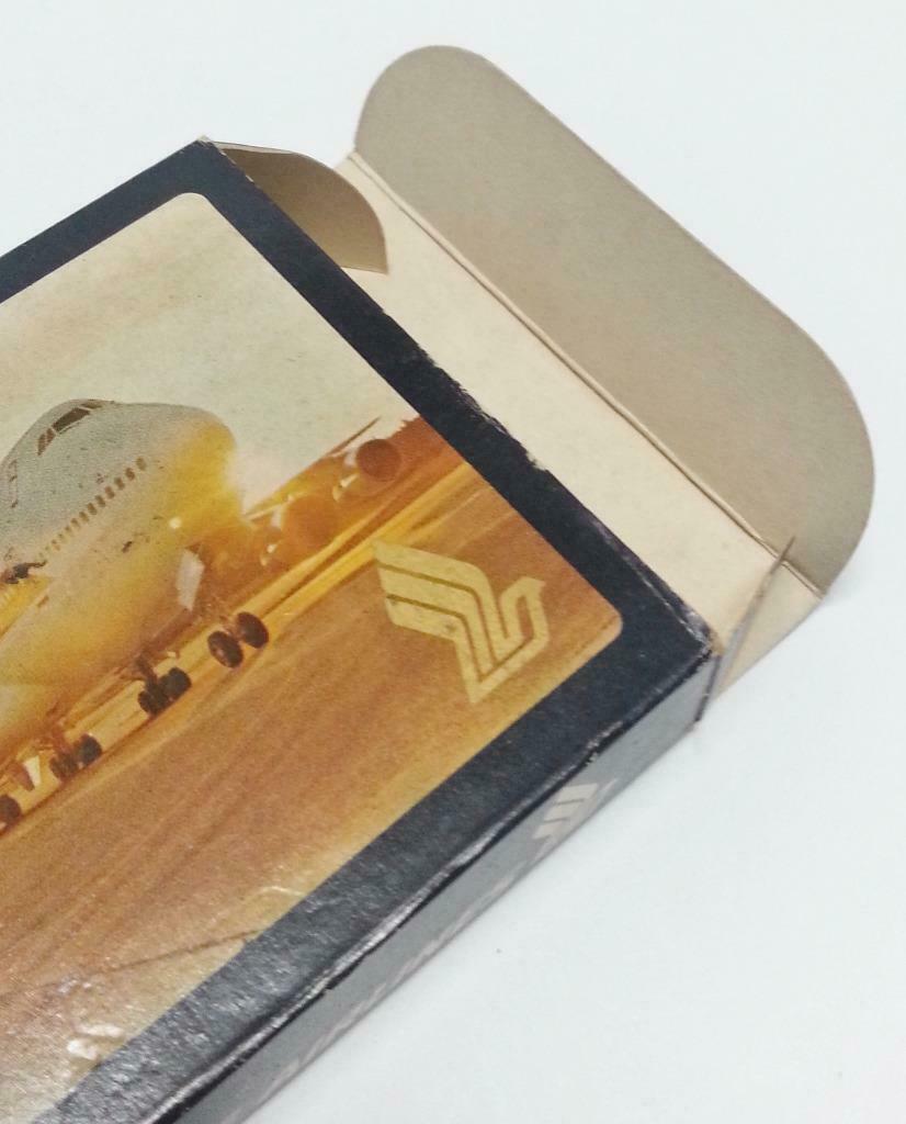 Rare Sealed Singapore Airlines SIA Playing Cards Souvenir (A1041)