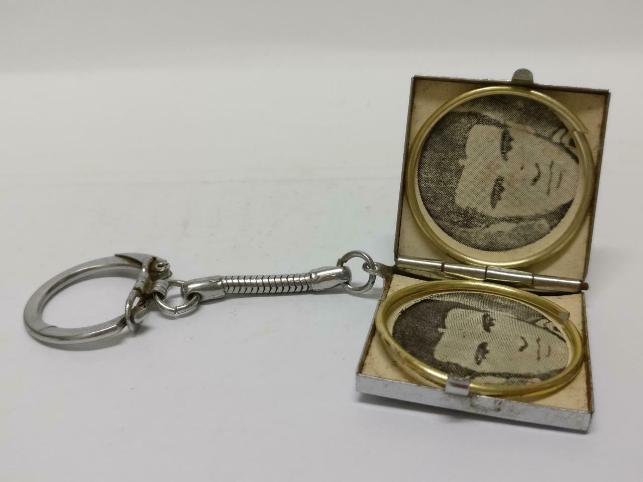 LP888 Rare Vintage Couple Love Heart Photo Locket Metal Keychain Keyring F/S (B689)