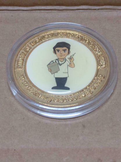 Singapore Navy Military Medical Expert Gold Color Sourvenir Coin W/Case (A1919)