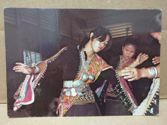 LUCKYPIGEON Kota Belud Bajau Girls Sumayau Dance Sabah Malaysia Postcard (C1978)