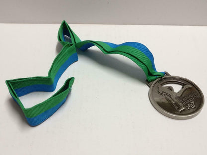 Singapore Standard Chartered Half Marathon 2007 21.1KM Running Medal (C085)