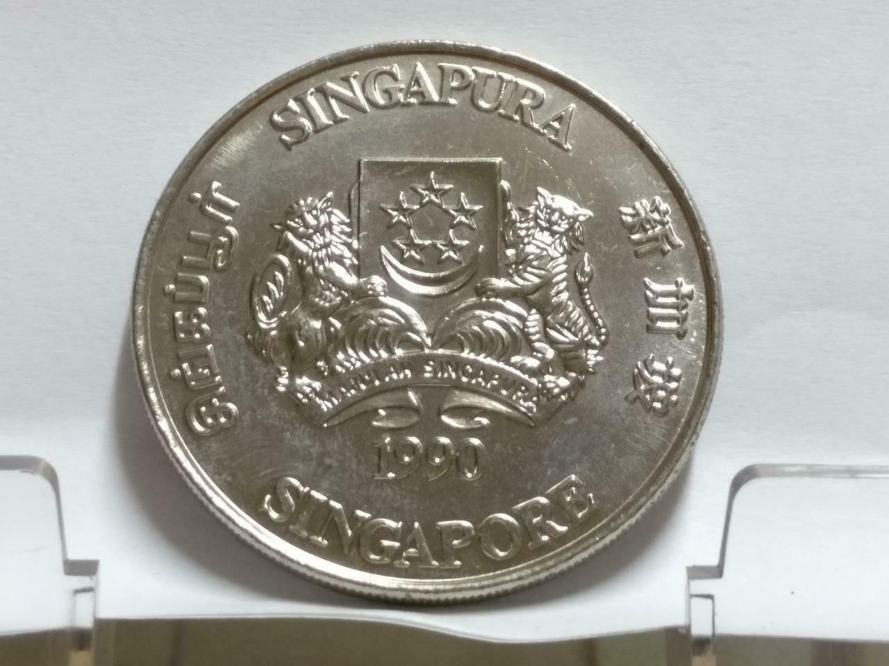 Singapore $10 Horse 1990 Copper Nickel Coin (C006)