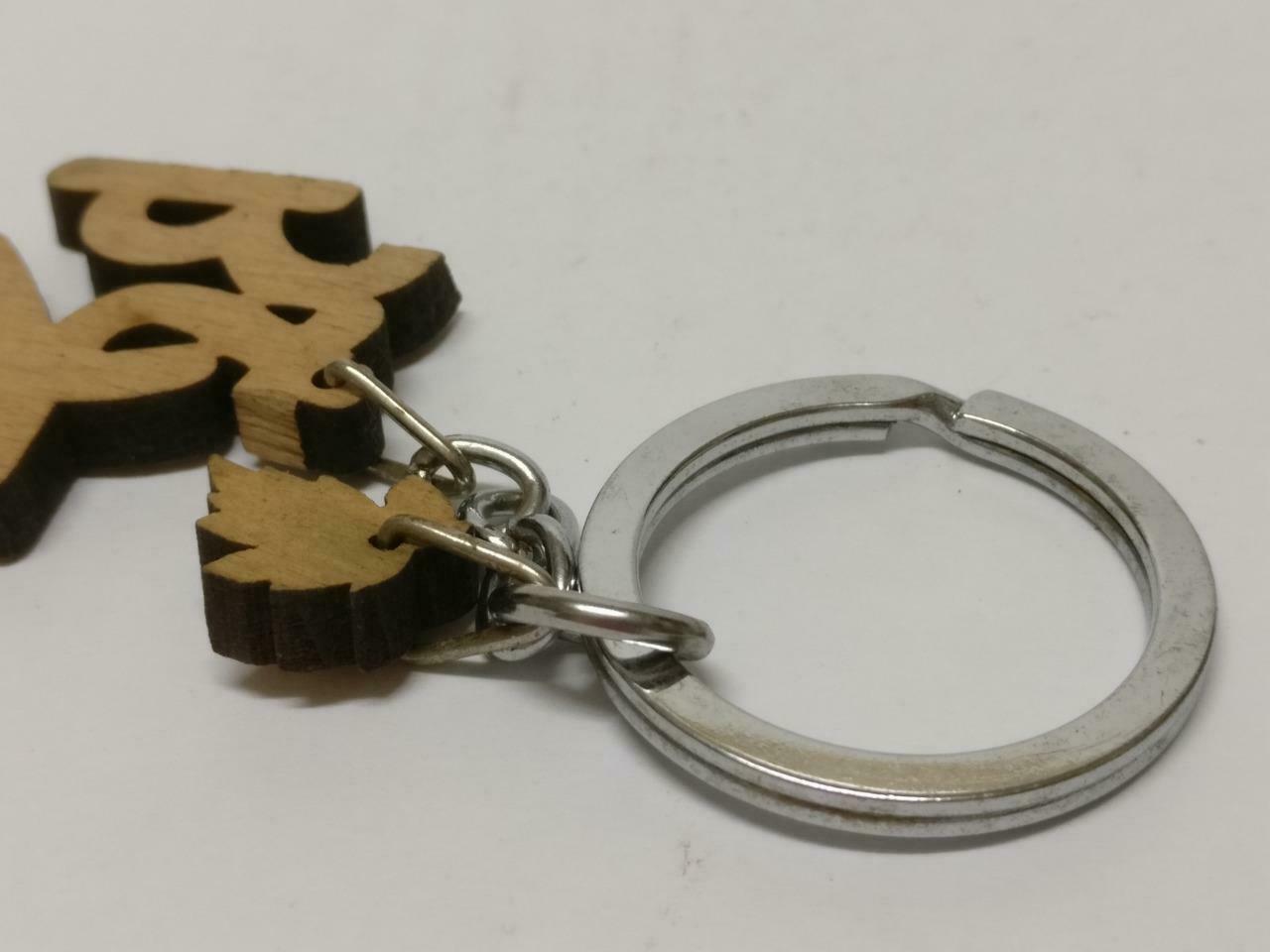 LP888 Rare Vintage Chinese Surname Chen 陈 Wooden Souvenir Keychain Keyring F/S (B690)