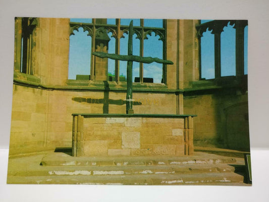 Vintage Charred Cross & Cross Of Nails Coventry Cathedral Color Postcard (P580)