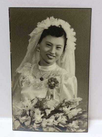 Vintage Asian Chinese Lady Wedding Bouquet Studio Portrait B&W Photo (P351)