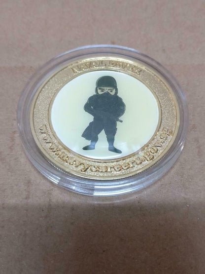 Singapore Navy Naval Diver Gold Color Sourvenir Coin With Case (A1914)