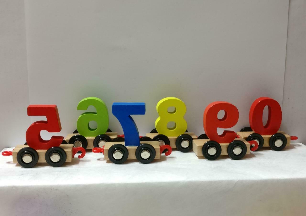 Colourful Wooden Number Train Set Math Figure Toys x11 Lot F/S (FTY017) *35
