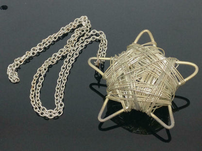 CJ888 Vintage Retro Mesh Wire Star Art Craft Silver Tone Necklace F/S (J552)