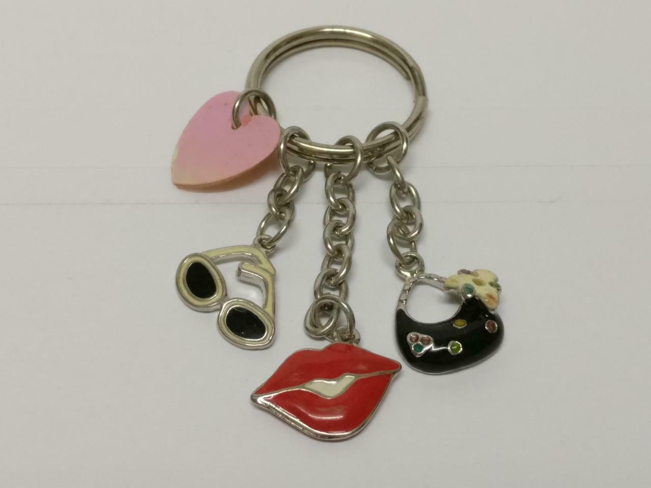 LP888 Vintage Ladies Accessories Bag Sunglass Lips Metal Keychain Keyring F/S (B646)