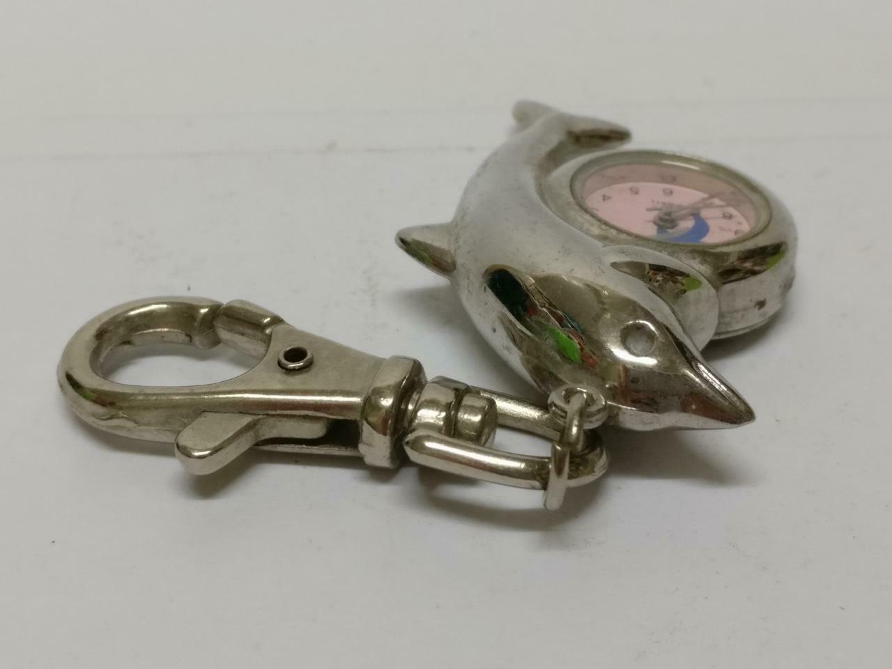 LP888 Vintage Dolphin Watch Silver Tone Metal Souvenir Keychain Keyring F/S (B660)