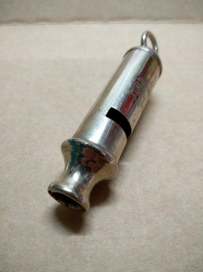 LP888 Vintage Rare Hong Kong Dragon Whistle (B563)