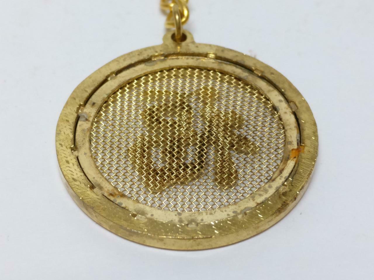 LP888 Traditional Chinese Fu Good Blessing Gold Tone Metal keyring Keychain F/S B774