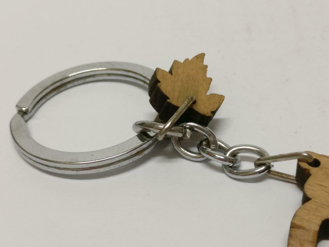 LP888 Rare Vintage Chinese Surname Chen 陈 Wooden Souvenir Keychain Keyring F/S (B690)