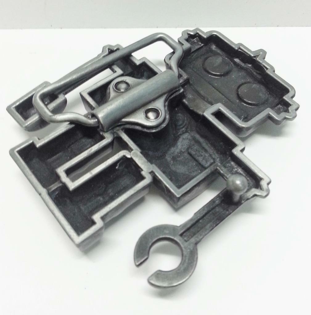 Rare Japan Robot Heavy Metal Belt Buckle (A1141)