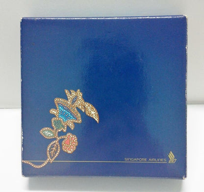 Singapore Airlines SIA Kingfisher Birds Porcelain with Frame China Japan (A879)