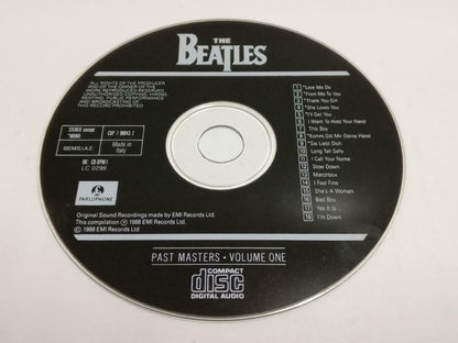 The Beatles Past Masters Vol.1 Love Me Do 1988 Rare Italy English CD (CDS186)