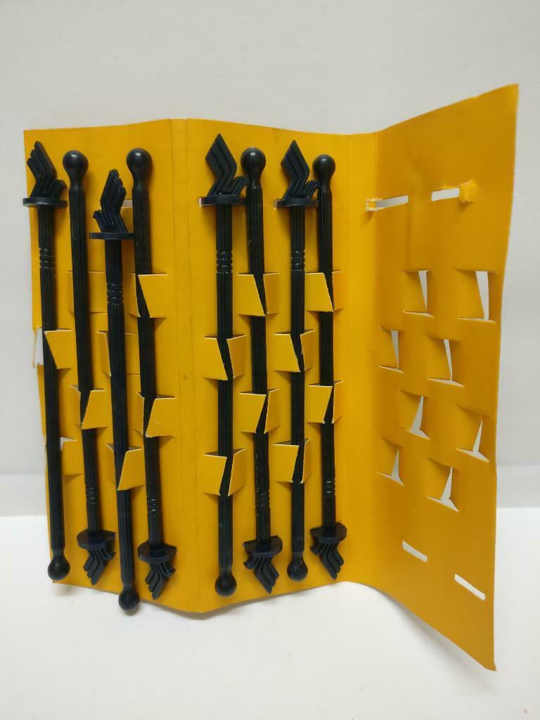 Rare Vintage SIA Singapore Airlines Cocktails Stirrers & Sticks 8x Pieces A2118