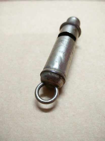 LP888 Vintage Rare Hong Kong Tiger Whistle (B571)