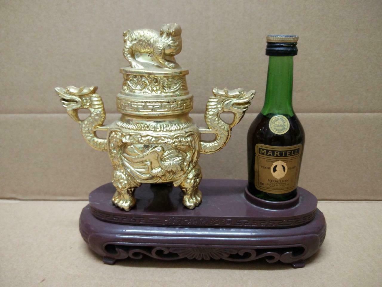 Rare Vintage Martell V.S.O.P Cognac Bottle & Chinese Dragon Stand No Box (A1392)