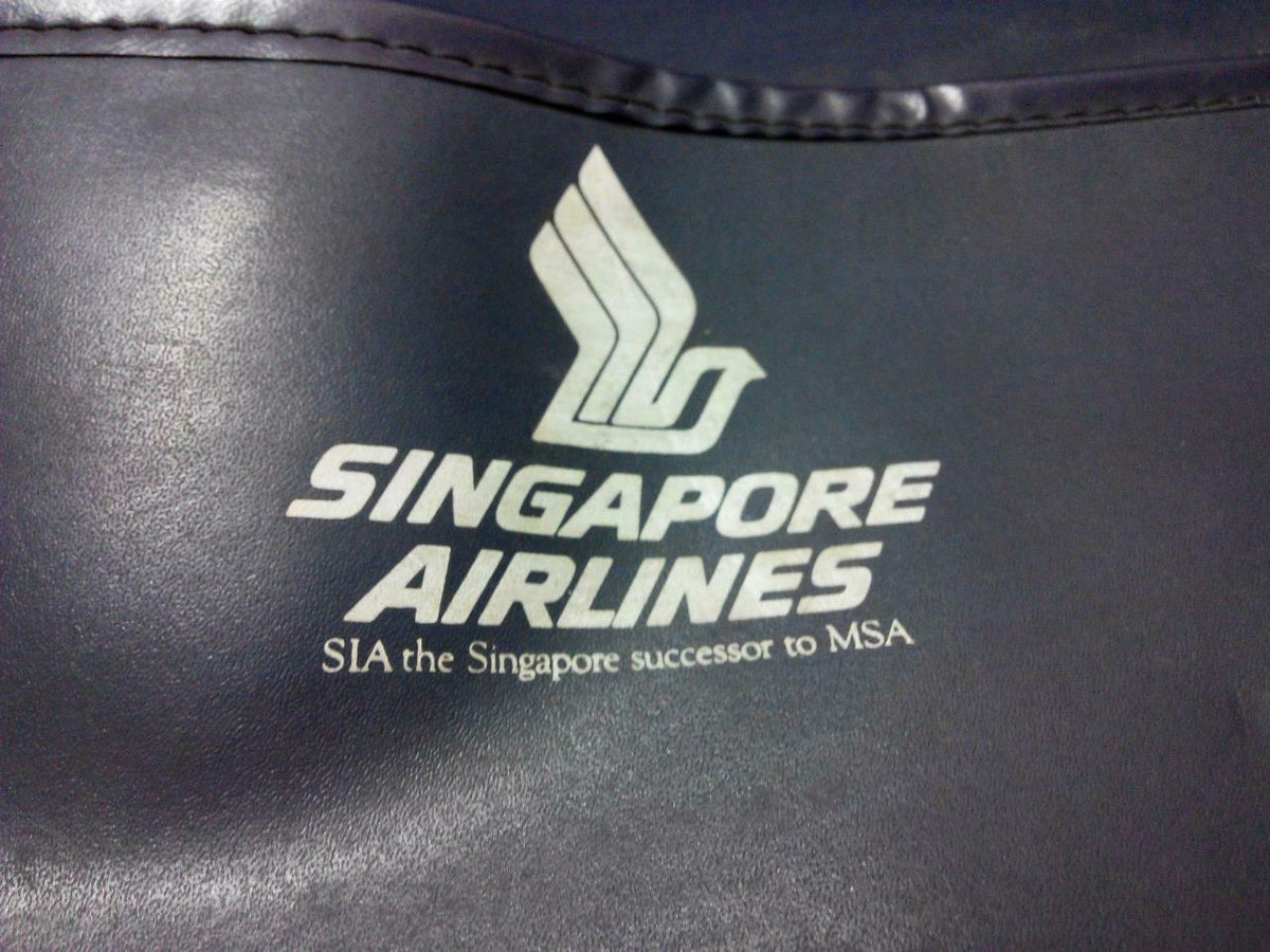 Mega Rare Vintage Singapore Airlines SIA Travel Briefcase Bag (A717)