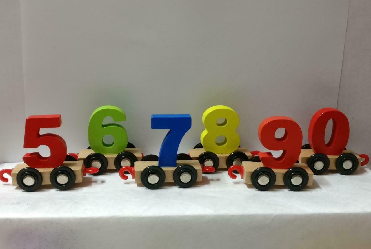 Colourful Wooden Number Train Set Math Figure Toys x11 Lot F/S (FTY017) *35