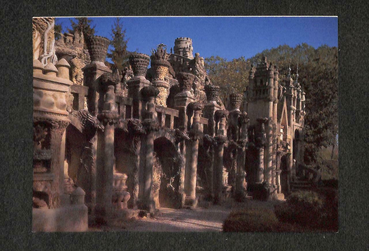 LUCKYPIGEON Hauterives Ferdinand Cheval The Ideal Palace Postcard (C1784)