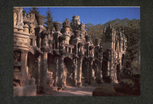 LUCKYPIGEON Hauterives Ferdinand Cheval The Ideal Palace Postcard (C1784)