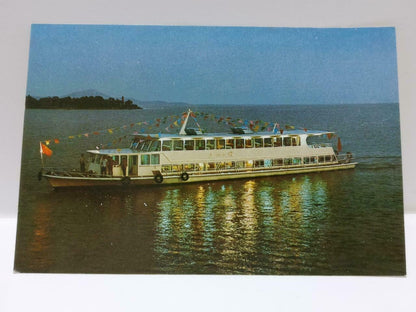 Vintage China Wuxi Taihu White Tourist Ferry 无锡太湖号游艇 Postcard (P723)