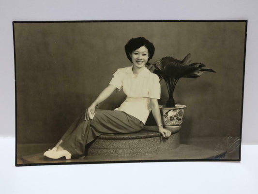 1950 Vtg Asian Chinese Lady Sitting Model Plant Portrait Studio B&W Photo P262