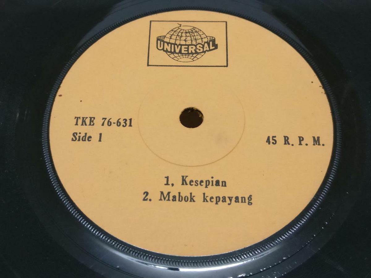 Malay Ahmad Jais Kesepian Lambang Bahgia Singapore Label 7" EP 45 RPM (EP339)