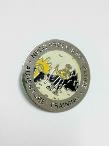 Rare Vintage Singapore NPCC Proficiency Adventure Training Pin Badge F/S (B337)