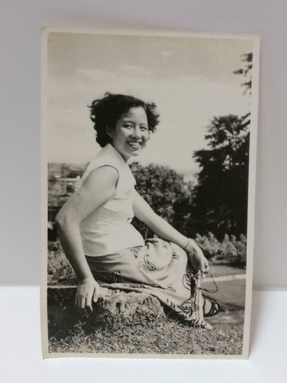 1950s Chinese Lady Sitting On Tree Bark Park Outdoors Portrait B&W Photo (P517)