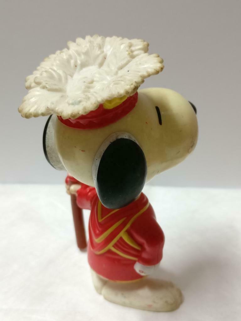 Snoopy Cute Oriental Chinese Wear Costume PVC Toys Figure x10 Lot F/S FTY001 *I