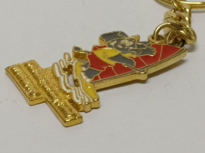 LP888 Vintage 1996 Sports Of Thailand Wind Surfing Elephant Keyring Keychain F/S B760